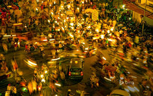 Crowded Metropolis Of Hanoi Wallpaper