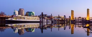 Cruise Ship At Sacramento River Wallpaper