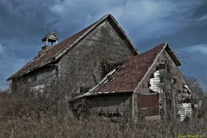 Crusty Old Roof Top Wallpaper