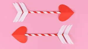 Cupid Arrows With Heart Tips Wallpaper
