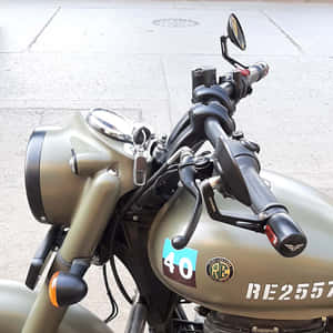 Custom Matte Green Motorcycle Vardenchi Wallpaper