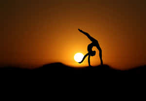 Cute Gymnastics One Hand Split Silhouette Wallpaper