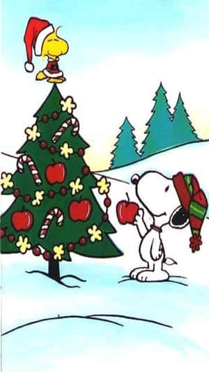 Cute Snoopy Christmas Decorating Tree With Woodstock Wallpaper