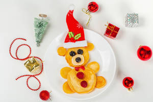 Cute Teddy Bear Pancake Design Wallpaper