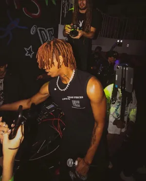 D C The Don Concert Performance Wallpaper