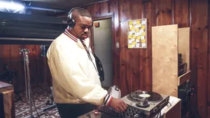 D J Screw In Studio Wallpaper