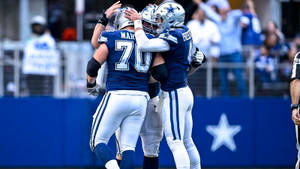 Dallas Cowboys Group Hug Wallpaper