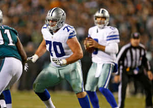 Dallas Cowboys Offensive Lineman Action Wallpaper