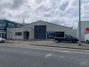 Dalrymple Bay In Lower Hutt- The Perfect Blend Of Nature's Charm Wallpaper