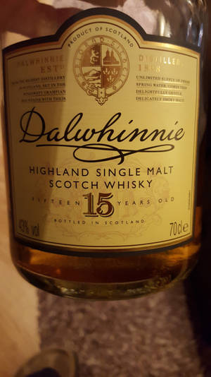 Dalwhinnie 15 Whisky Bottle Label Wallpaper