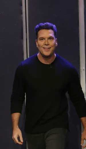 Dane Cook [wallpaper] Wallpaper