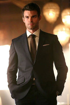 Daniel Gillies From Vampire Diaries Wallpaper