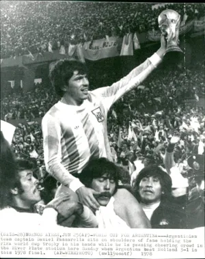 Daniel Passarella World Cup News Article Wallpaper