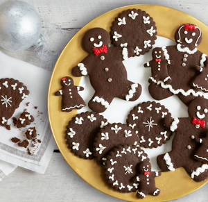 Dark Brown Gingerbread Cookies Wallpaper