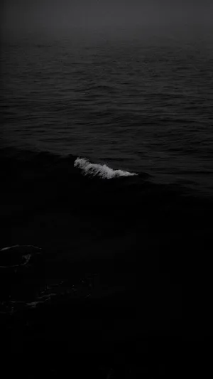 Dark Ocean Wave Minimalism Wallpaper