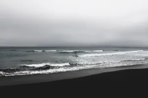 Dark Ocean Waves Wallpaper