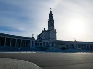 Dark Photo Of Fatima Sanctuary Wallpaper