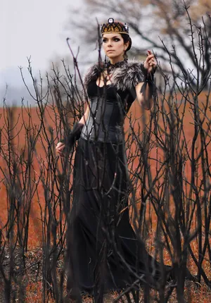 Dark Queen - Empowering Her Kingdom Wallpaper