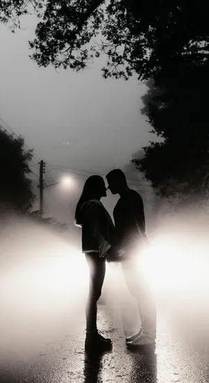 Dark Romance Embrace Wallpaper