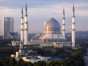 Dark Time In Shah Mosque Wallpaper