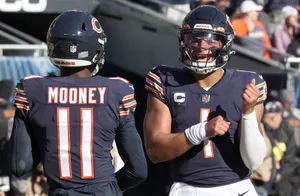 Darnell Mooneyand Teammate Celebrating Wallpaper