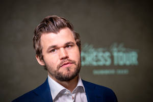 Dashing Magnus Carlsen Wallpaper