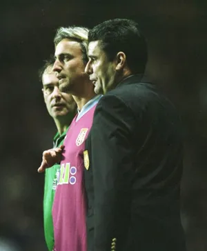 David Ginola French Footballer Photography Wallpaper