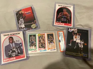 David Robinson And Shaquille O'neal Basketball Cards Wallpaper