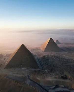 Daybreak At The Pyramids Of Giza Wallpaper