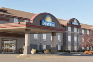 Days Inn Hotel Exterior Wallpaper