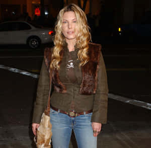 Deborah Kara Unger Casual Street Style Wallpaper