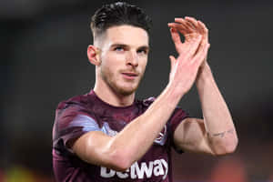 Declan Rice Applaudingon Field Wallpaper