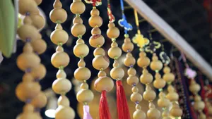 Decorative Bottle Gourd Crafts Wallpaper