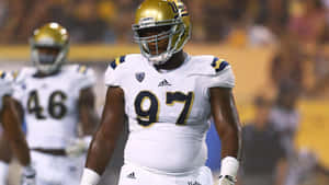 Defensive Tackle Kenny Clark For The Ucla Bruins Wallpaper