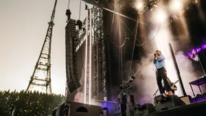 Deftones Live Concert Experience Wallpaper