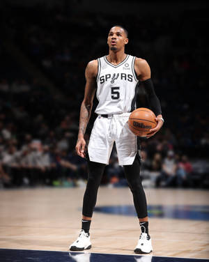 Dejounte Murray Free Throw Wallpaper