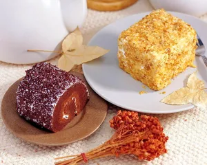 Delectable Cake Roll Wallpaper