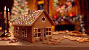 Delicate Gingerbread House Design Wallpaper