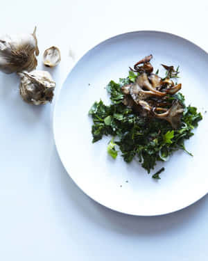 Delicious And Healthy Black Garlic Wallpaper