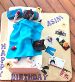 Delicious Cake Fondant Perfectly Decorated For Any Special Occasion Wallpaper