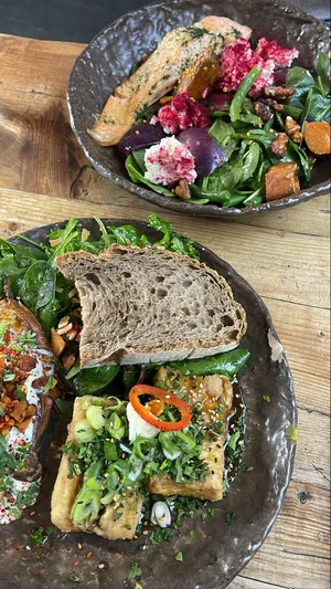 Delicious Minimalist Food Arrangement On A Plate Wallpaper