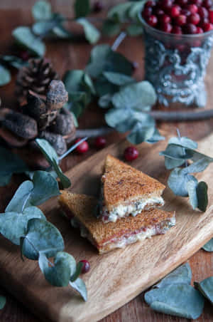 Delicious Plate Of Blue Cheese Wallpaper