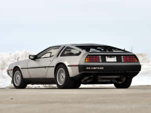 Delorean 4k 2048 X 1536 Wallpaper