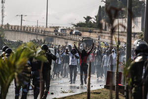 Demonstration In Gabon Wallpaper