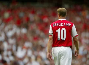 Dennis Bergkamp Football Player Back View Wallpaper