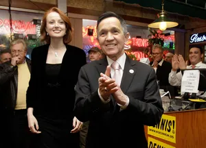 Dennis Kucinich And His Wife Wallpaper