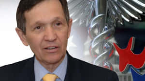 Dennis Kucinich In Suit And Tie Wallpaper