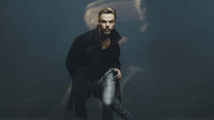 Derek Hough Dance Performance Wallpaper