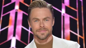 Derek Hough Dance Star Wallpaper