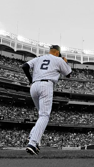 Derek Jeter In Black And White Background Wallpaper